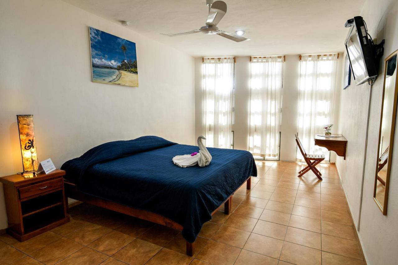 International House Hotel Playa del Carmen Exterior photo