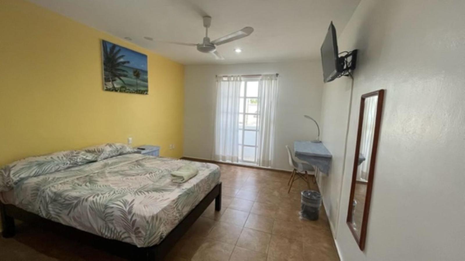 International House Hotel Playa del Carmen Exterior photo